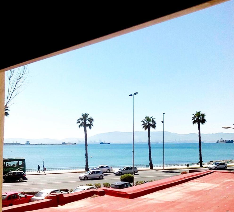 Practico Apartamento A 5 Min Andando De Gibraltar Y El Centro, Frente Al Mar La Linea de la Concepcion Ngoại thất bức ảnh