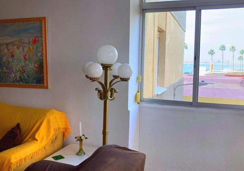 Practico Apartamento A 5 Min Andando De Gibraltar Y El Centro, Frente Al Mar La Linea de la Concepcion Ngoại thất bức ảnh