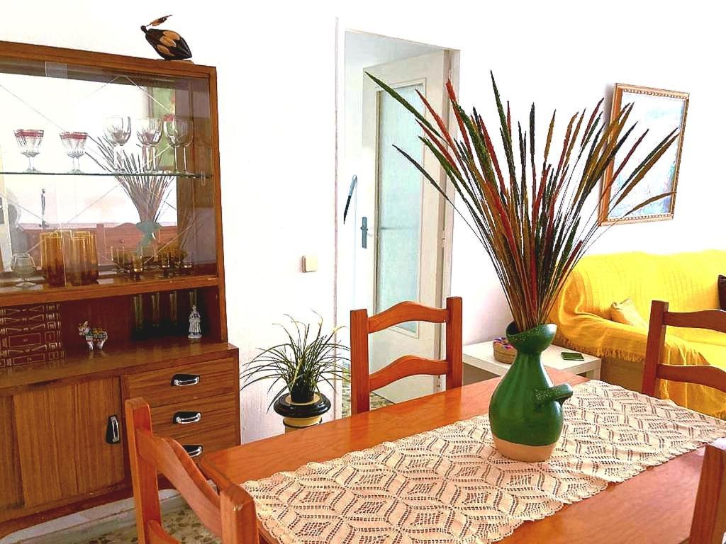 Practico Apartamento A 5 Min Andando De Gibraltar Y El Centro, Frente Al Mar La Linea de la Concepcion Ngoại thất bức ảnh